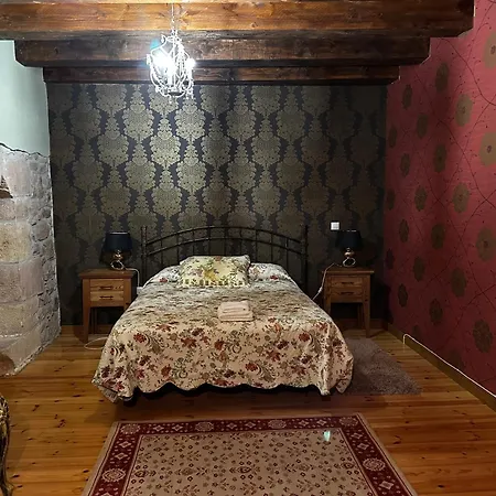 Ferienhaus Palacio De Henestrosas *