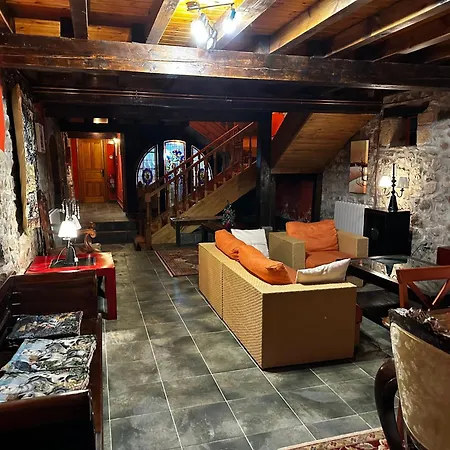 Ferienhaus Palacio De Henestrosas *